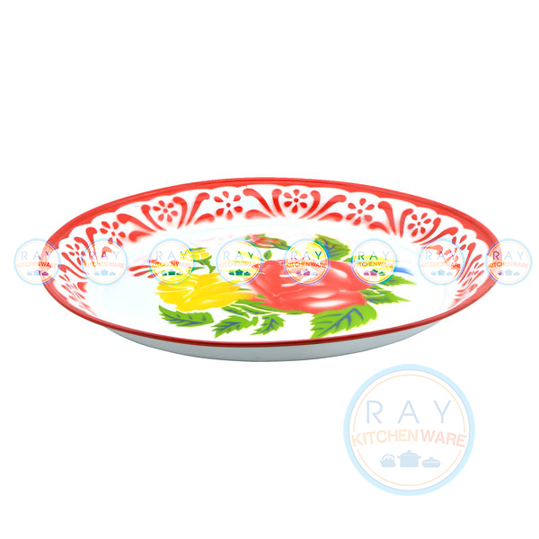 ขอบเป็นขอบริมเรียบ จะเฉียงออกจะเฉียงออกรับกับทรงถาด